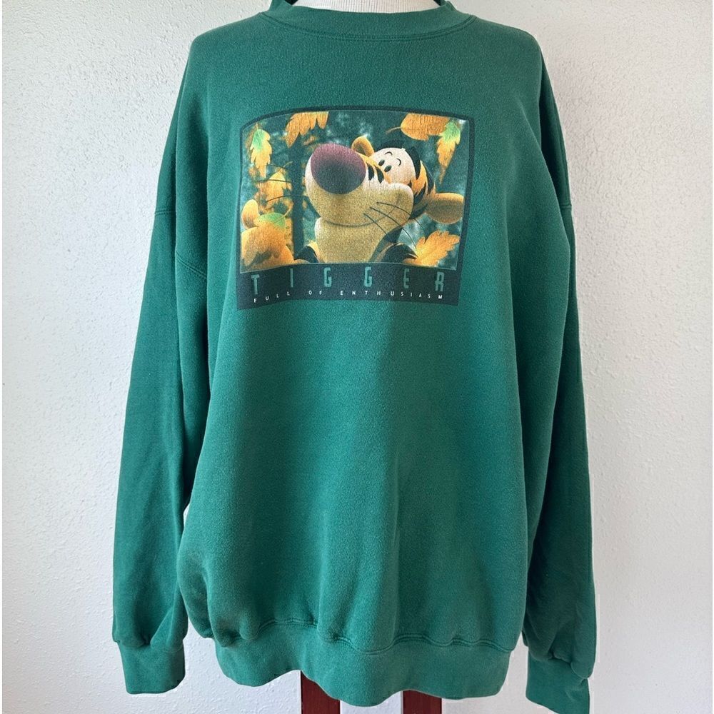 EUC Disney Tigger Women’s Crewneck